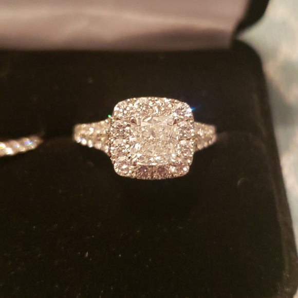 Neil Lane Diamond Set 2-1/6 ct ring 3/8 ct… - Picture 5 of 11